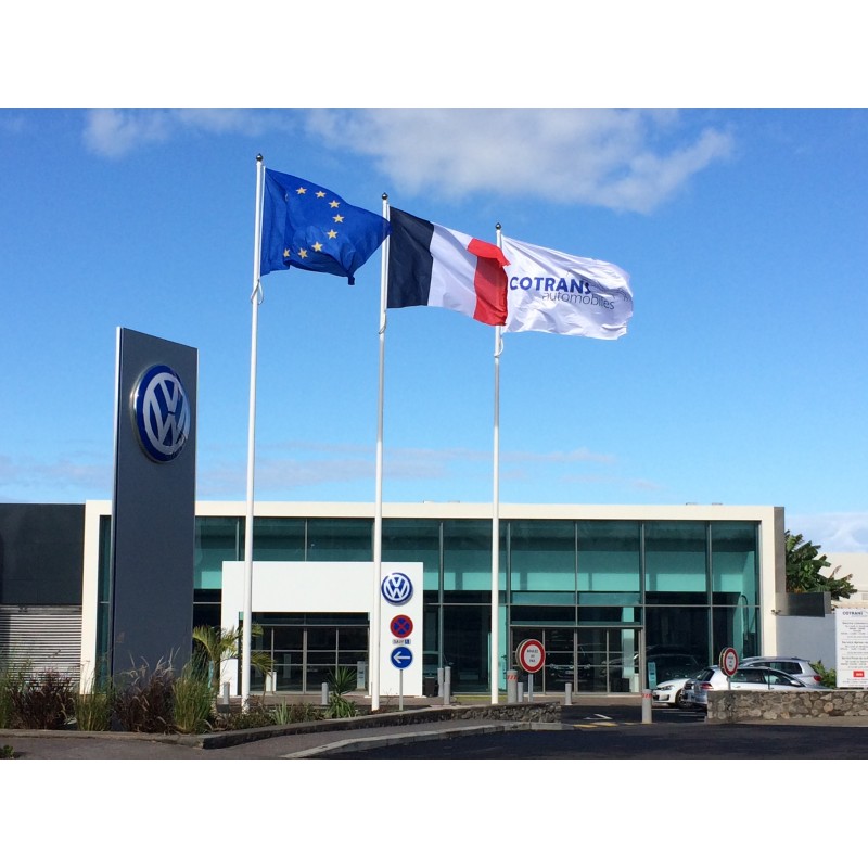 Drapeau personnalisé à hisser sur mât standard