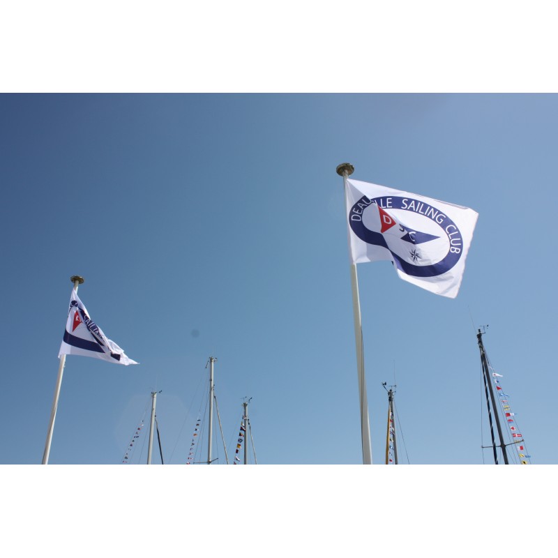 Drapeau personnalisé à hisser sur mât standard